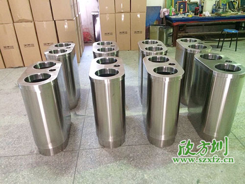 湖北赤壁訂購欣方圳配套分類(lèi)不銹鋼垃圾桶