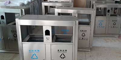 高鐵站不銹鋼分類(lèi)垃圾桶工廠(chǎng)批量生產(chǎn)圖