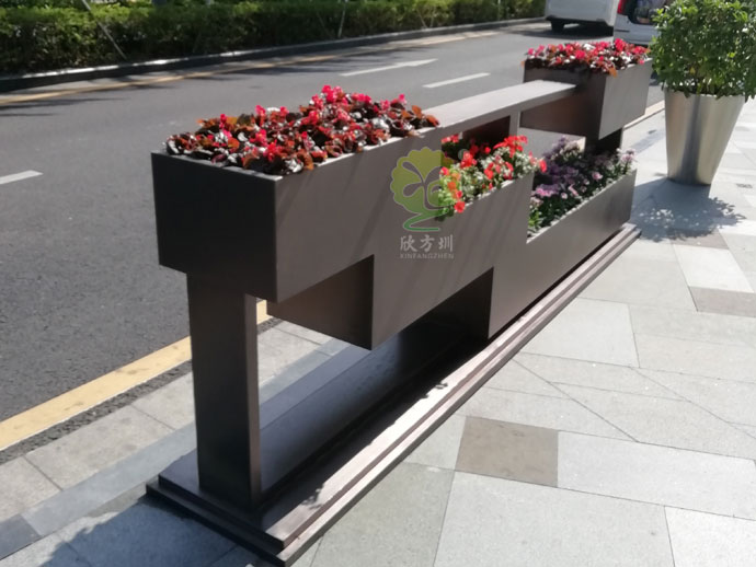 不銹鋼道路隔離花箱馬路景觀(guān)花盆