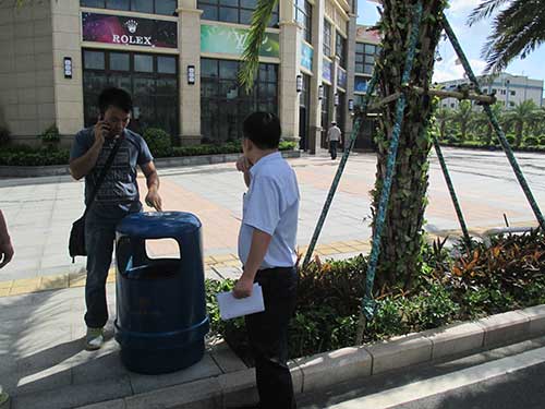 欣方圳垃圾桶廠(chǎng)家的玻璃鋼環(huán)保垃圾箱立足貴陽(yáng)市場(chǎng)