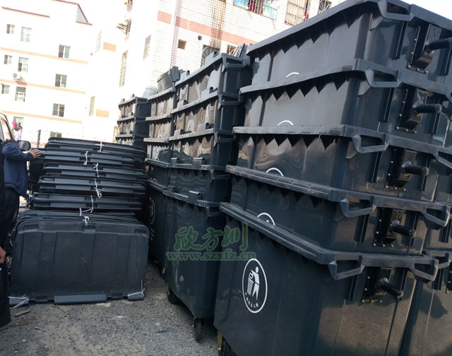 塑料垃圾桶廠(chǎng)家手推環(huán)衛車(chē)清潔四川成都學(xué)院環(huán)境