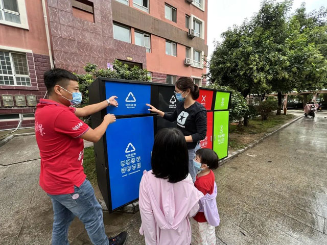 山東小區戶(hù)外投放新型垃圾桶美觀(guān)環(huán)保無(wú)異味